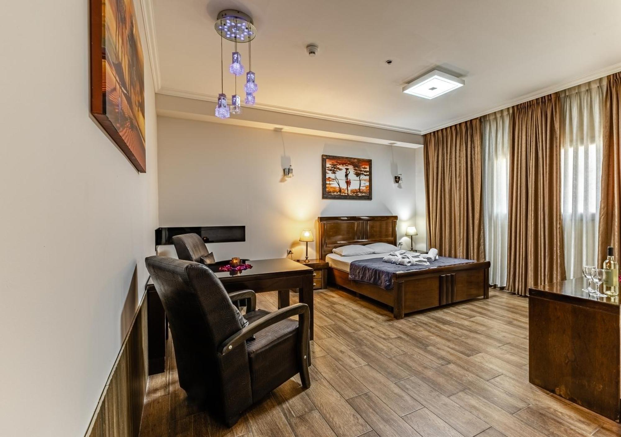 Hotel House Rishon Leziyyon Exterior photo